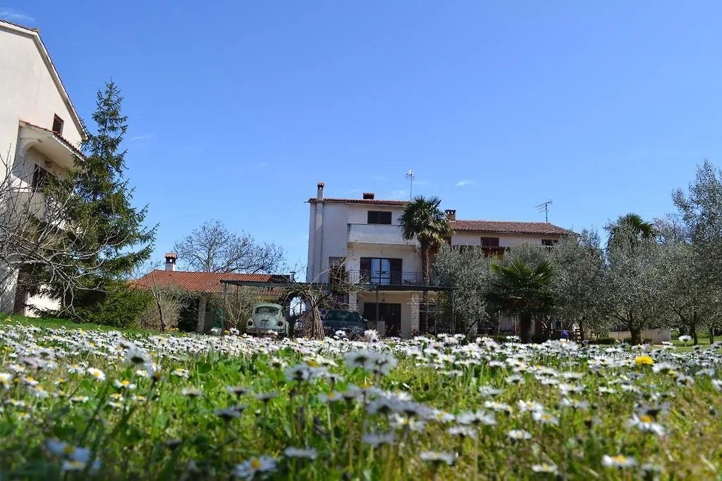Viva Molindrio Apartment Porec