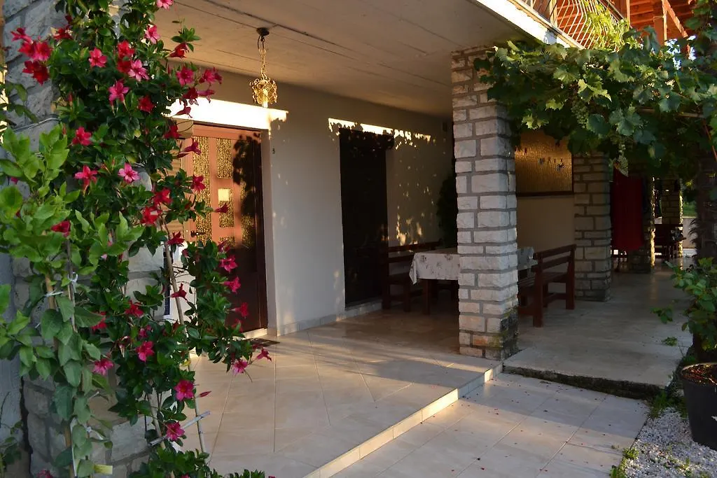 Viva Molindrio Apartment Porec