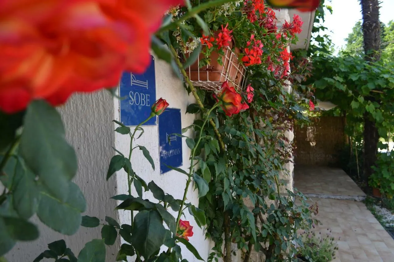 Viva Molindrio Apartment Porec